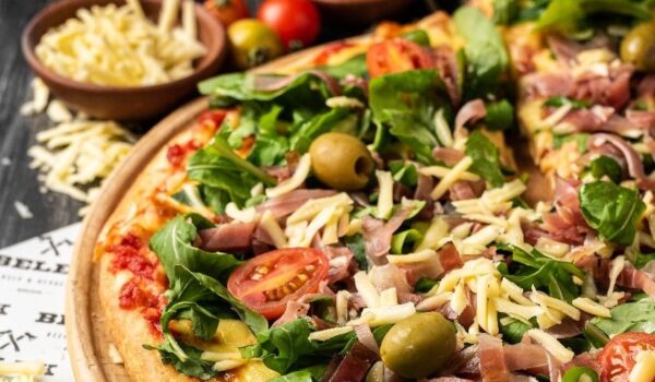 Pizza Rúcula y Jamón Crudo